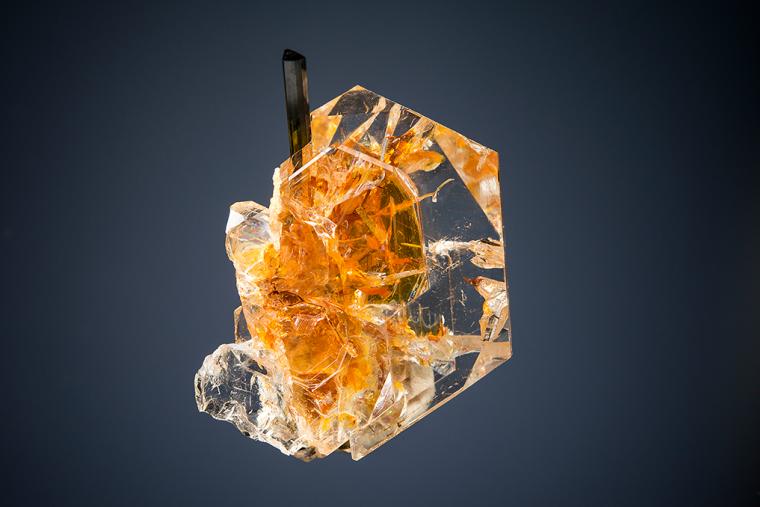 BERYL var. Goshenite with ELBAITE